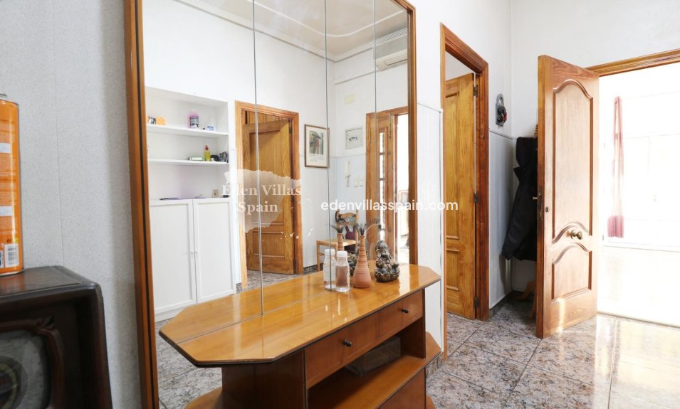 Segunda Mano - Casa de campo - Elche