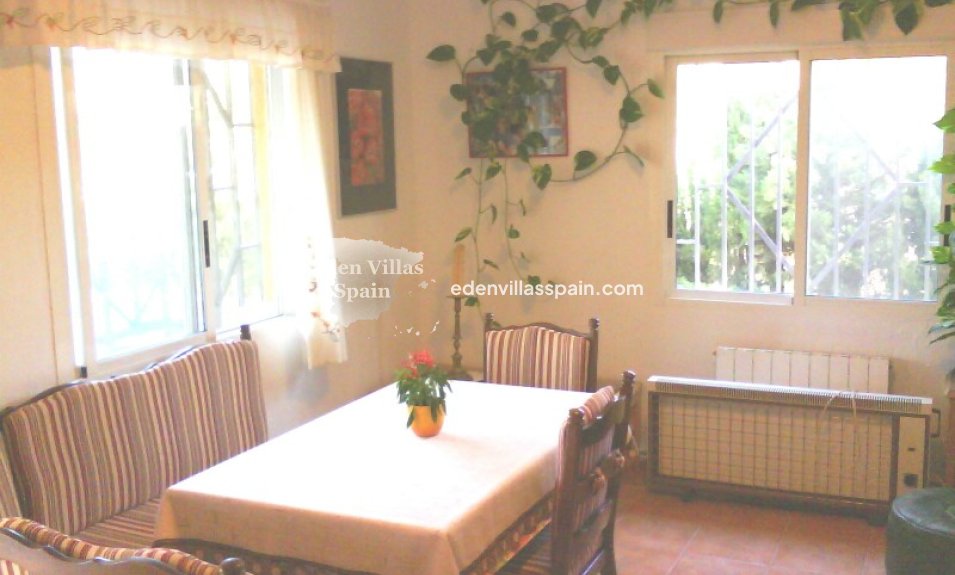 Segunda Mano - Casa de campo - Hondon de los Frailes