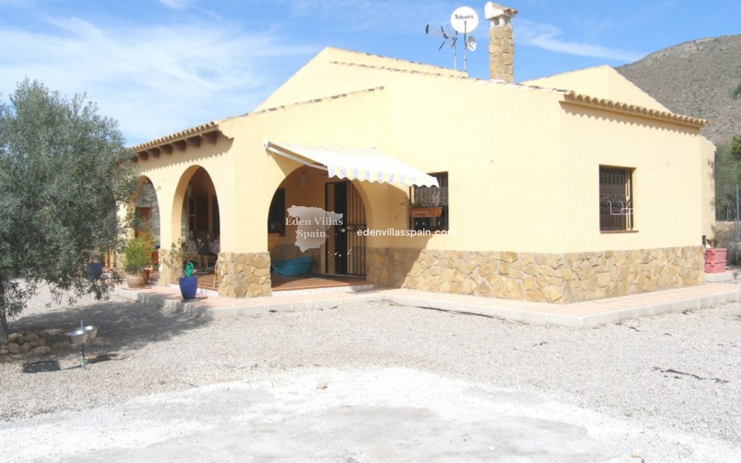 Segunda Mano - Casa de campo - Hondon de los Frailes