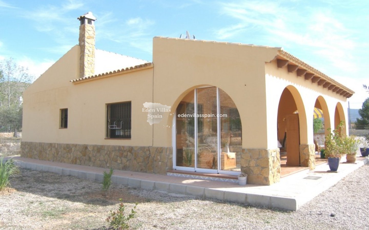 Segunda Mano - Casa de campo - Hondon de los Frailes
