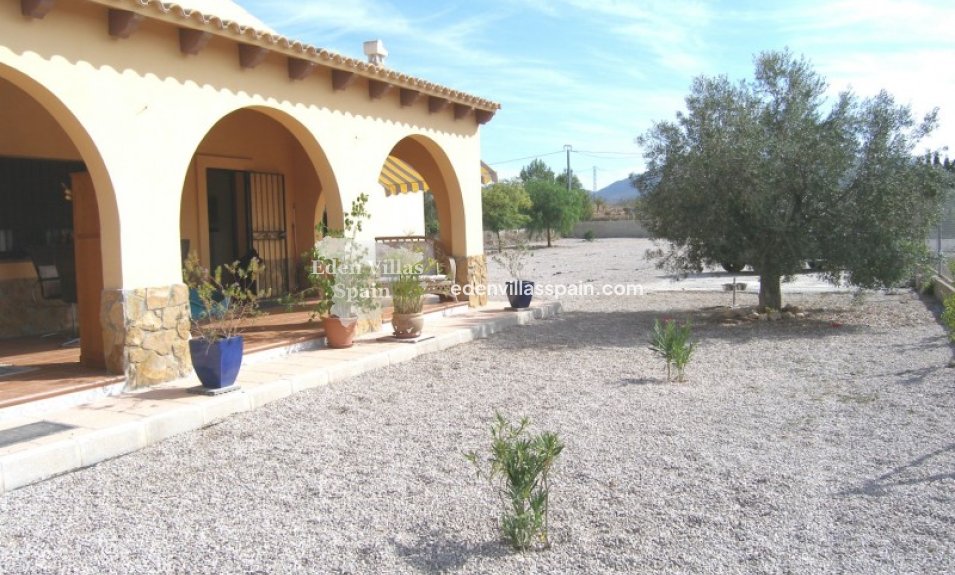 Segunda Mano - Casa de campo - Hondon de los Frailes