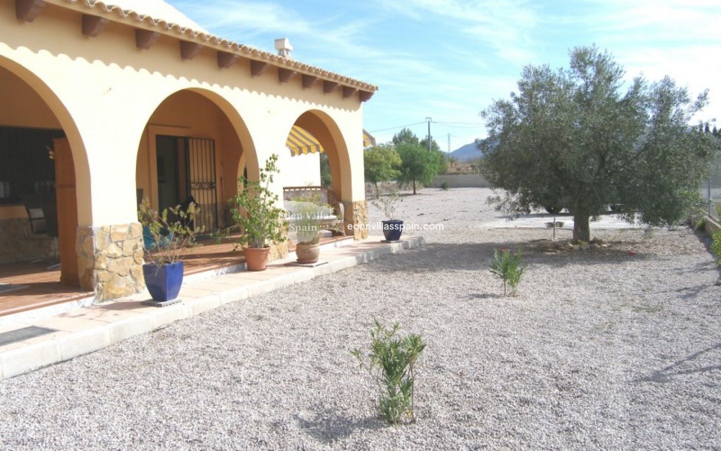 Segunda Mano - Casa de campo - Hondon de los Frailes