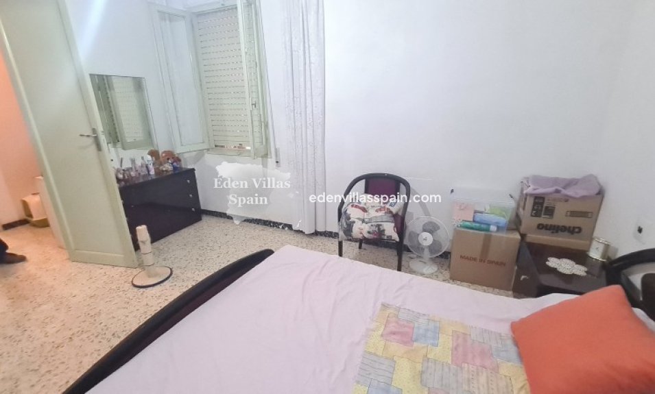 Segunda Mano - Casa de campo - La Marina