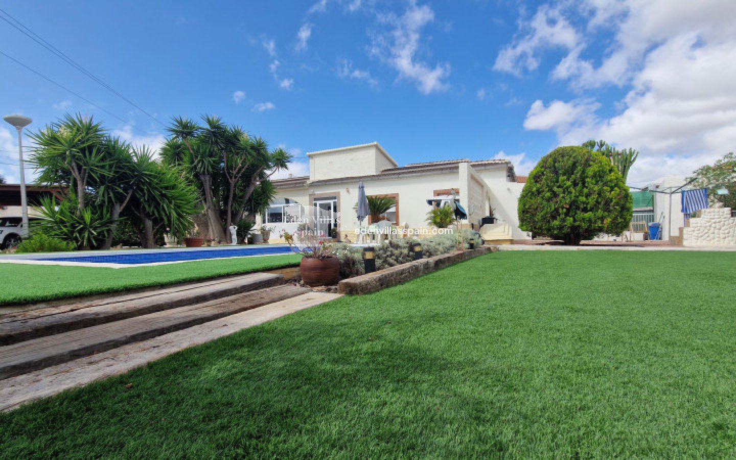 Segunda Mano - Casa de campo - La Marina