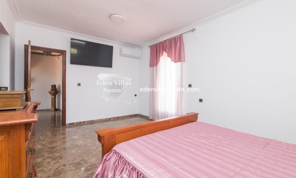 Segunda Mano - Casa de campo - La Marina