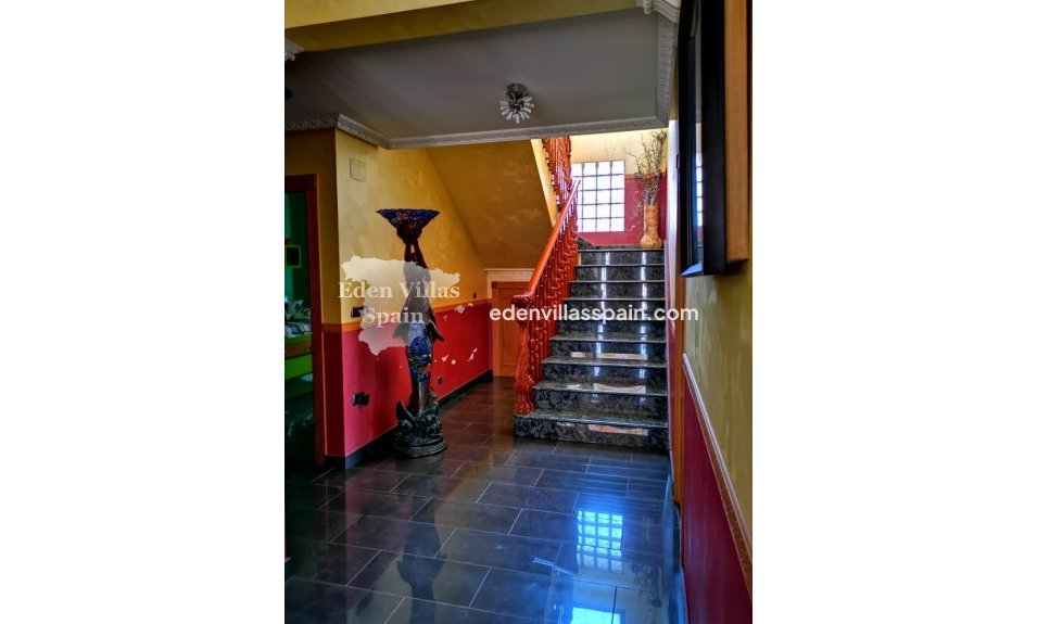 Segunda Mano - Casa de campo - Rafal