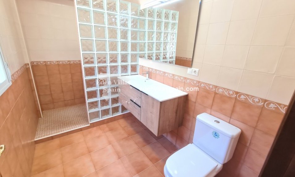 Segunda Mano - Casa de campo - Salinas