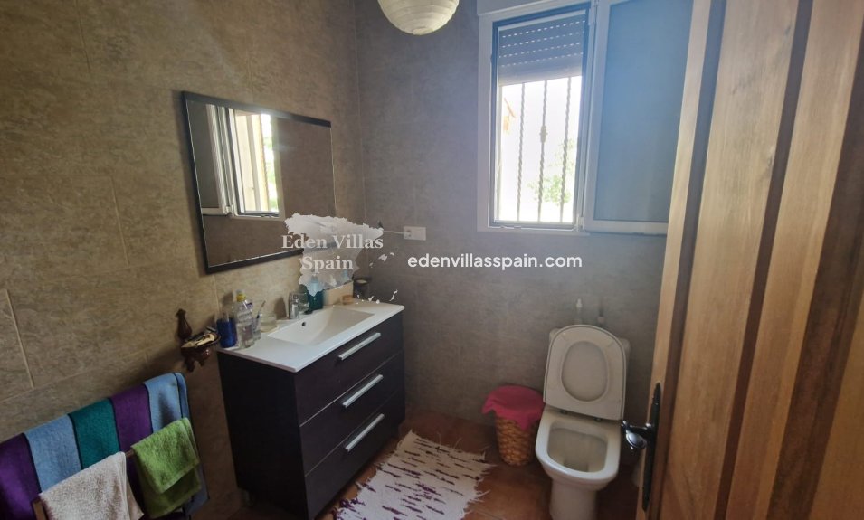 Segunda Mano - Casa de campo - Salinas