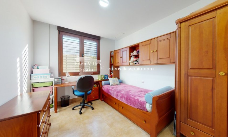 Segunda Mano - Casa de campo - Santa Pola