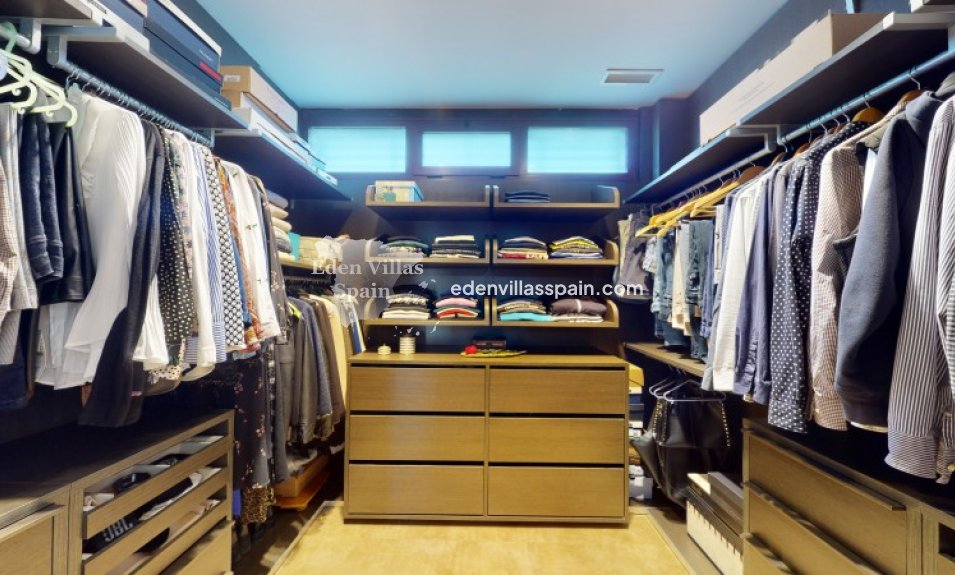 Segunda Mano - Casa de campo - Santa Pola