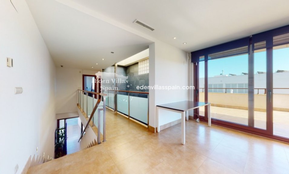 Segunda Mano - Casa de campo - Santa Pola