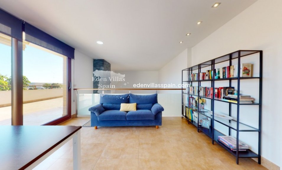 Segunda Mano - Casa de campo - Santa Pola