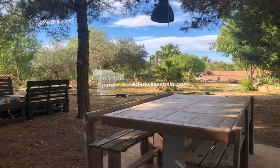 Segunda Mano - Casa de campo - Santa Pola