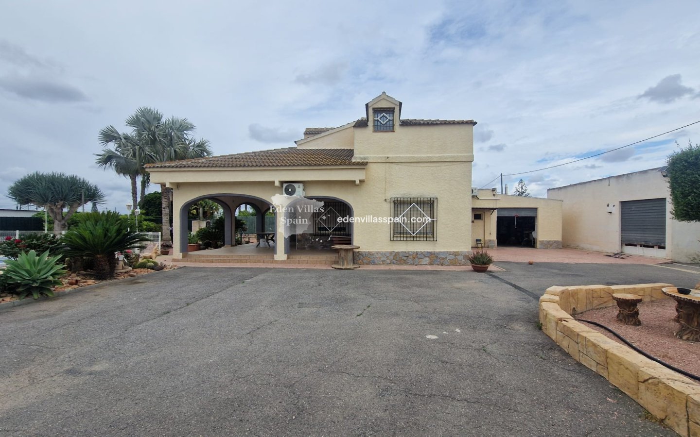 Segunda Mano - Casa de campo - Santa Pola
