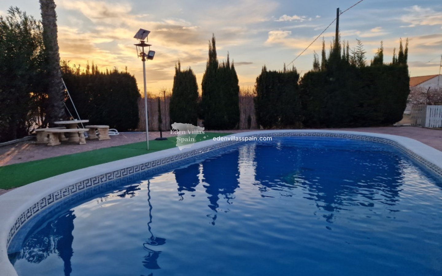 Segunda Mano - Casa de campo - Torrellano