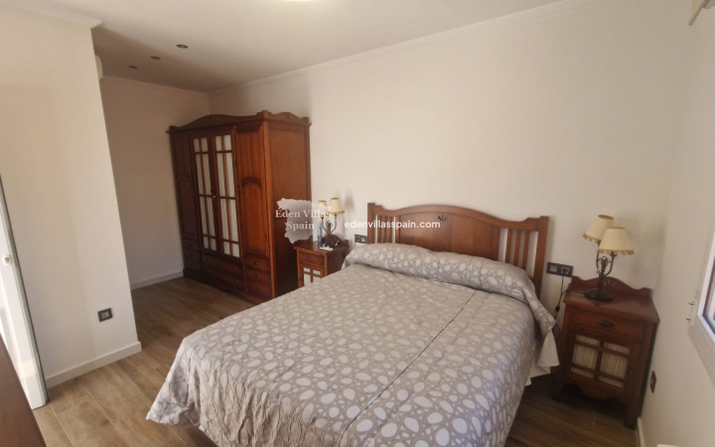 Segunda Mano - Casa de pueblo - Dolores