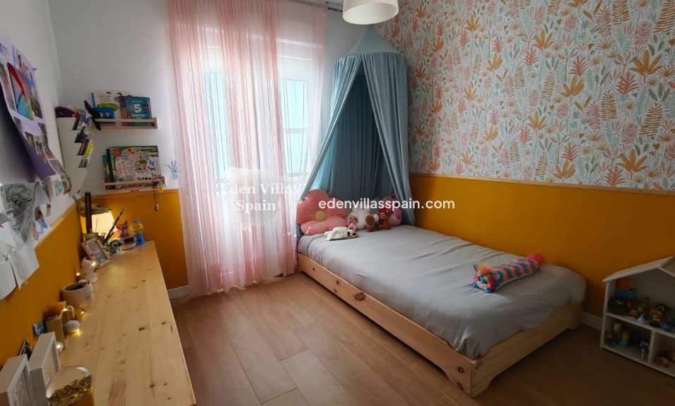 Segunda Mano - Casa de pueblo - Elche