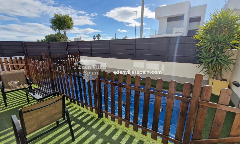 Segunda Mano - Casa en la costa - Daya Vieja