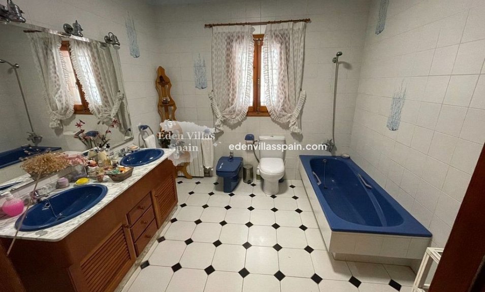 Segunda Mano - Chalet independiente - Elche