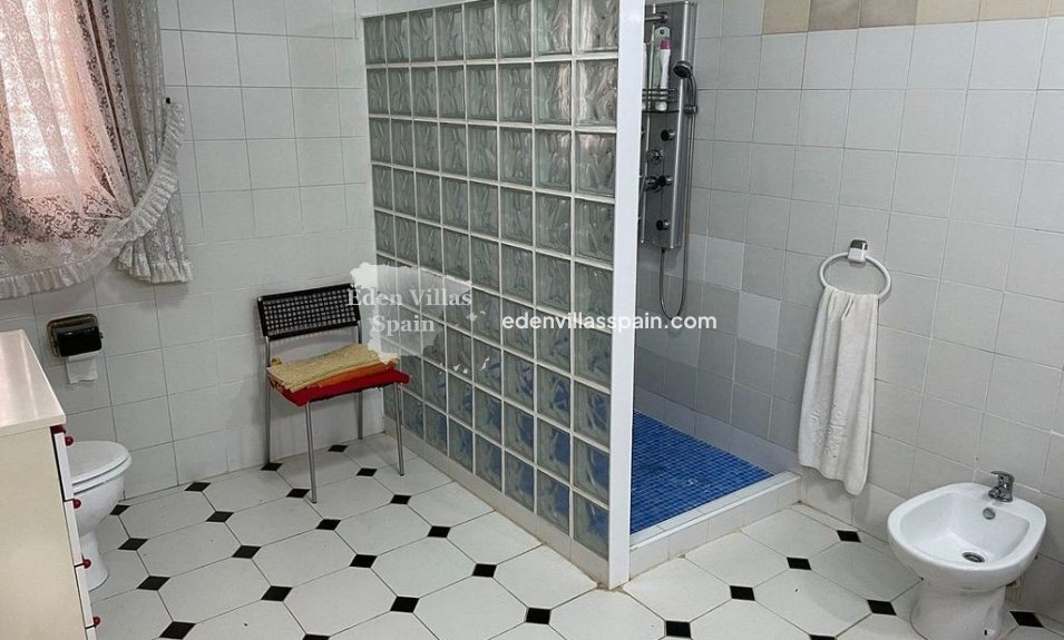 Segunda Mano - Chalet independiente - Elche