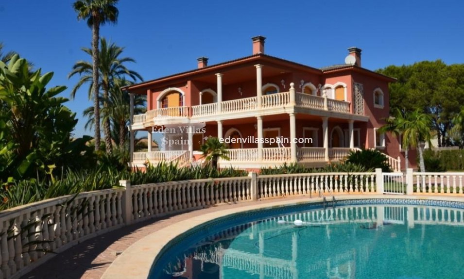 Segunda Mano - Chalet independiente - Santa Pola