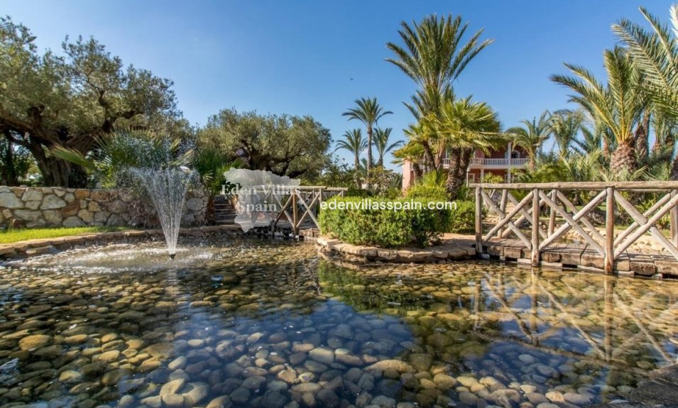 Segunda Mano - Chalet independiente - Santa Pola