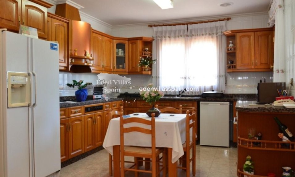 Segunda Mano - Chalet independiente - Santa Pola