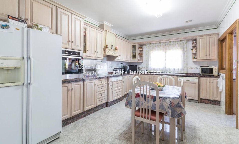 Segunda Mano - Chalet independiente - Santa Pola