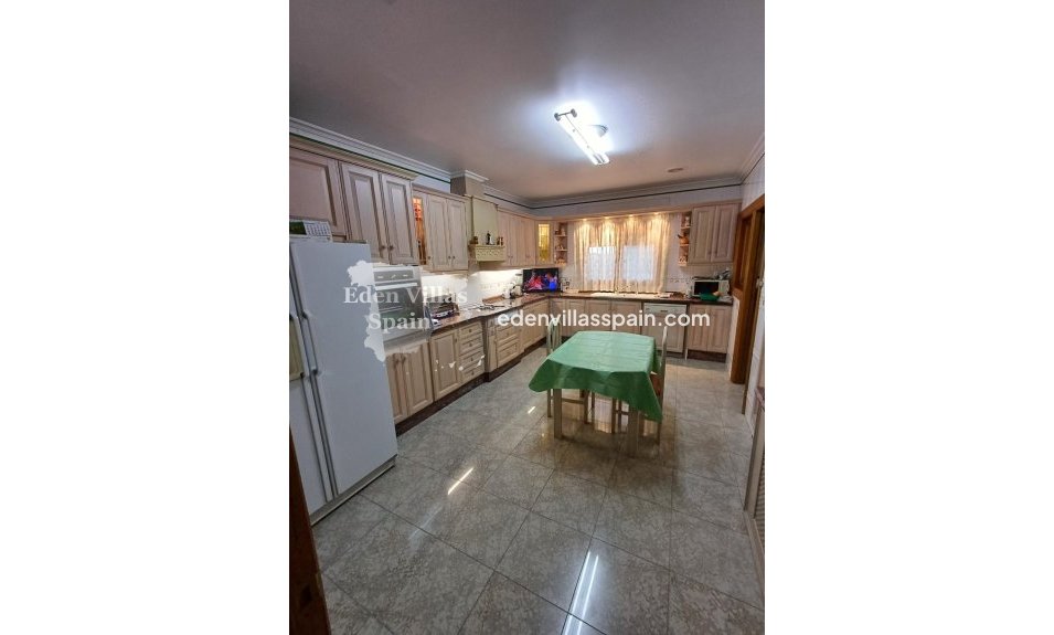 Segunda Mano - Chalet independiente - Santa Pola