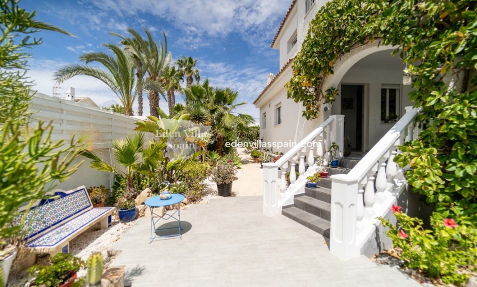 Segunda Mano - Chalet independiente - Torrevieja