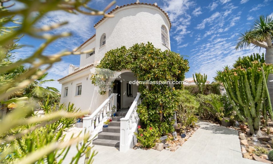 Segunda Mano - Chalet independiente - Torrevieja