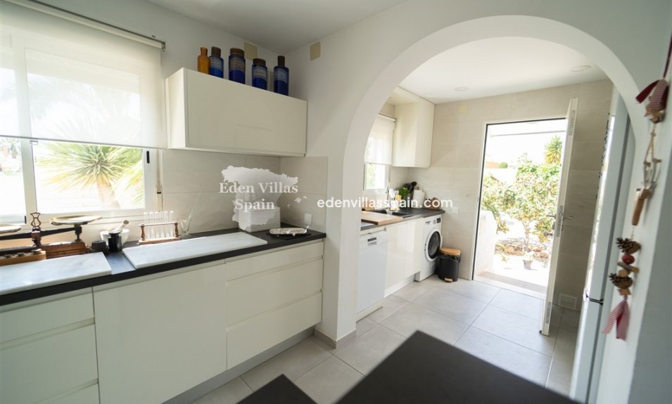 Segunda Mano - Chalet independiente - Torrevieja