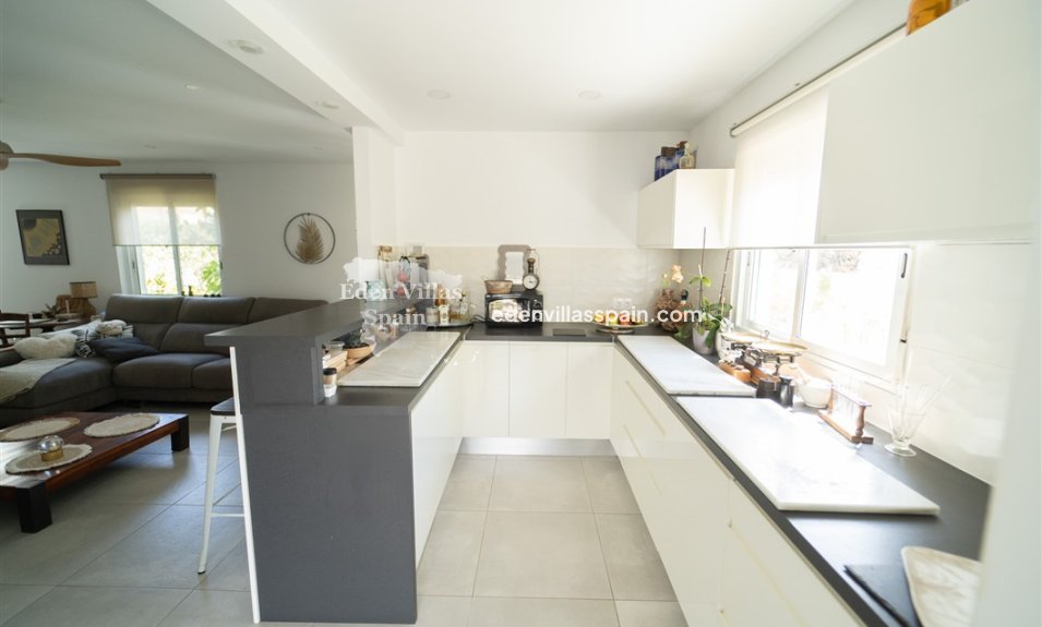 Segunda Mano - Chalet independiente - Torrevieja