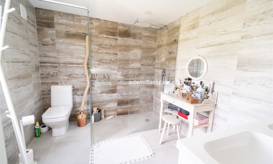 Segunda Mano - Chalet independiente - Torrevieja