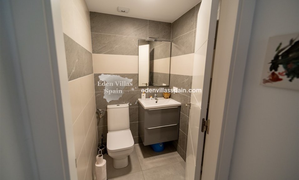 Segunda Mano - Chalet independiente - Torrevieja