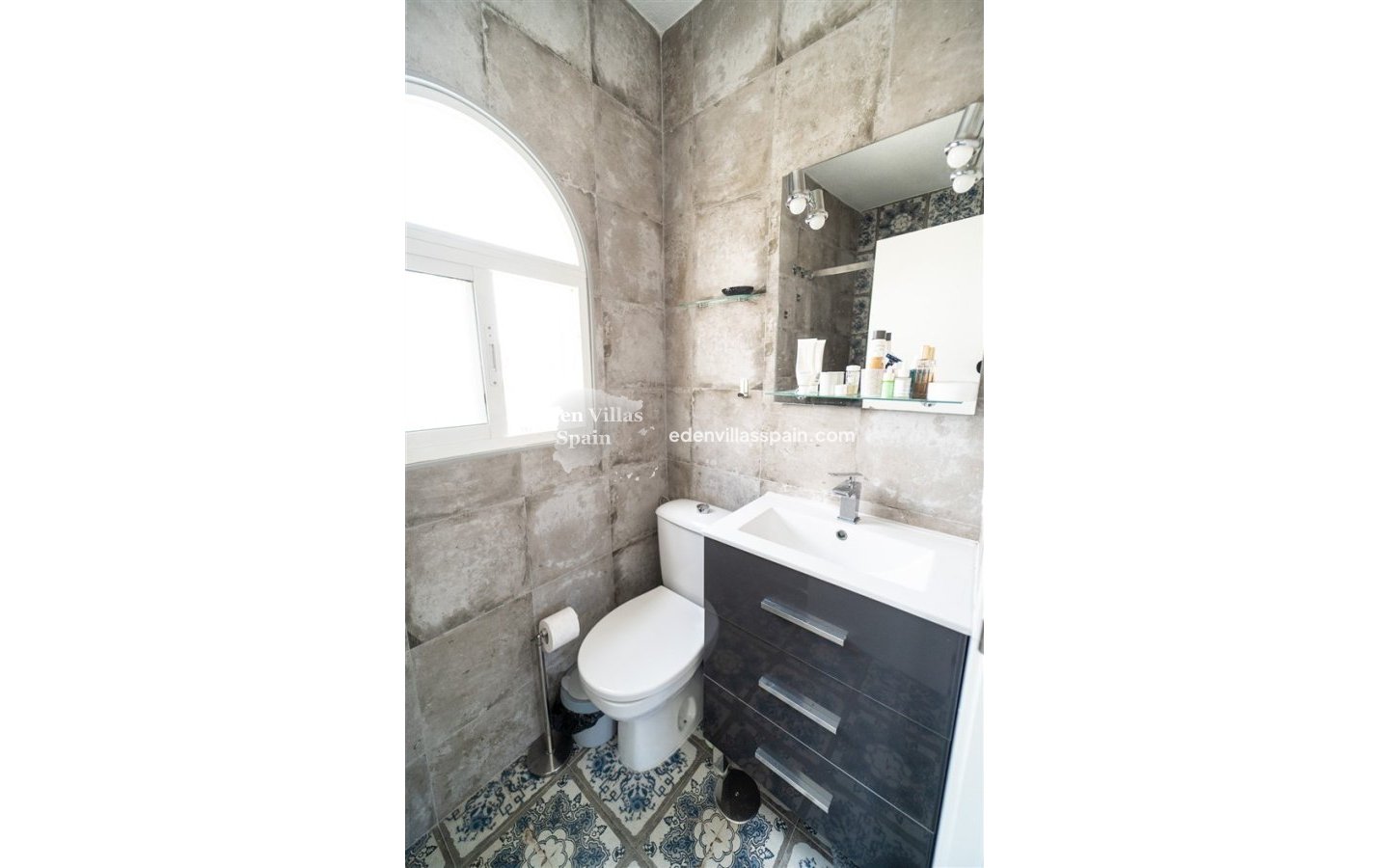 Segunda Mano - Chalet independiente - Torrevieja