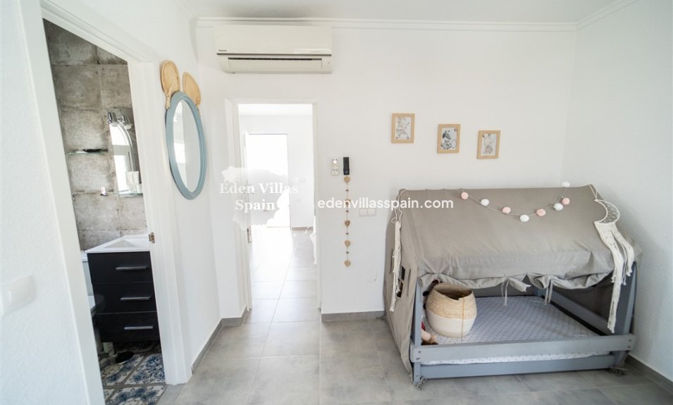 Segunda Mano - Chalet independiente - Torrevieja