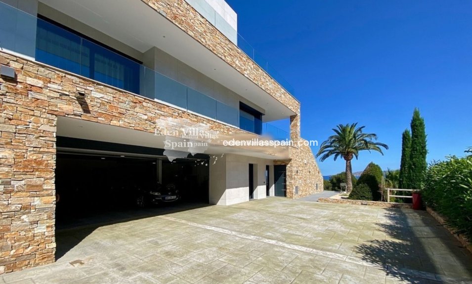 Segunda Mano - Villa costera - Grifeu