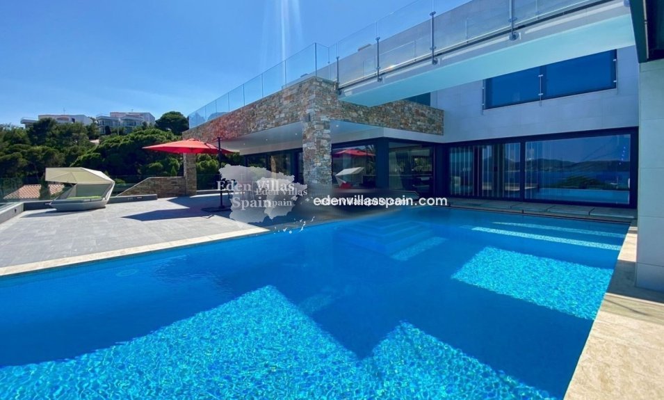 Segunda Mano - Villa costera - Grifeu