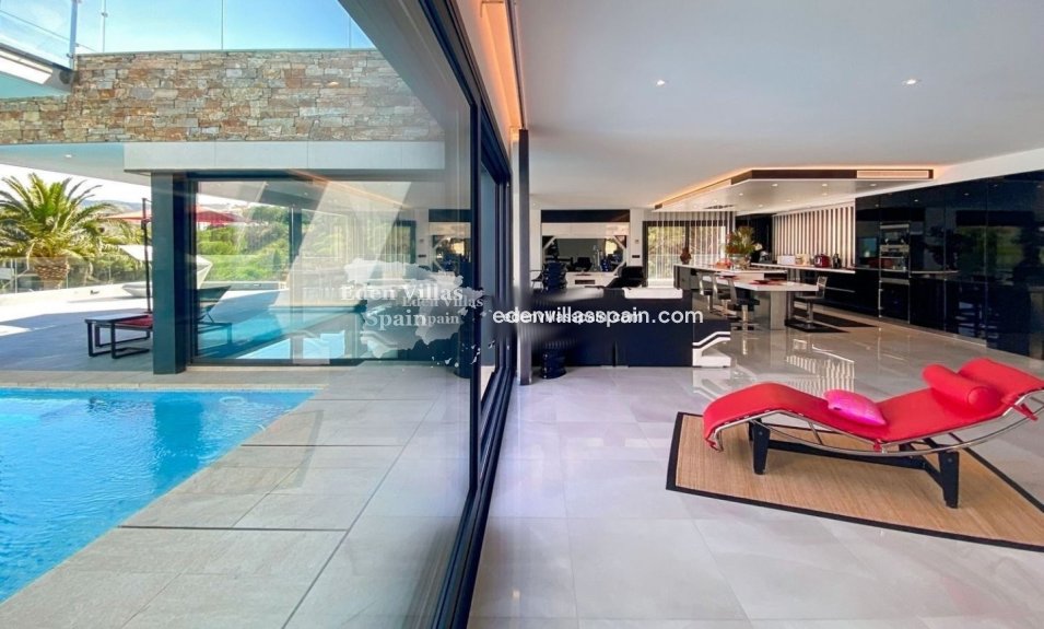 Segunda Mano - Villa costera - Grifeu