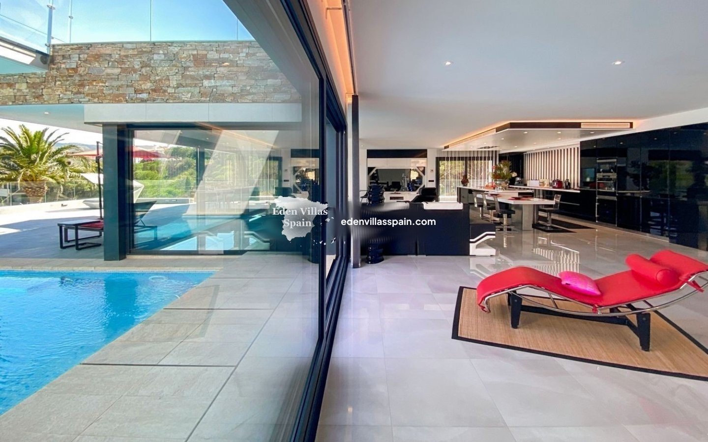 Segunda Mano - Villa costera - Grifeu