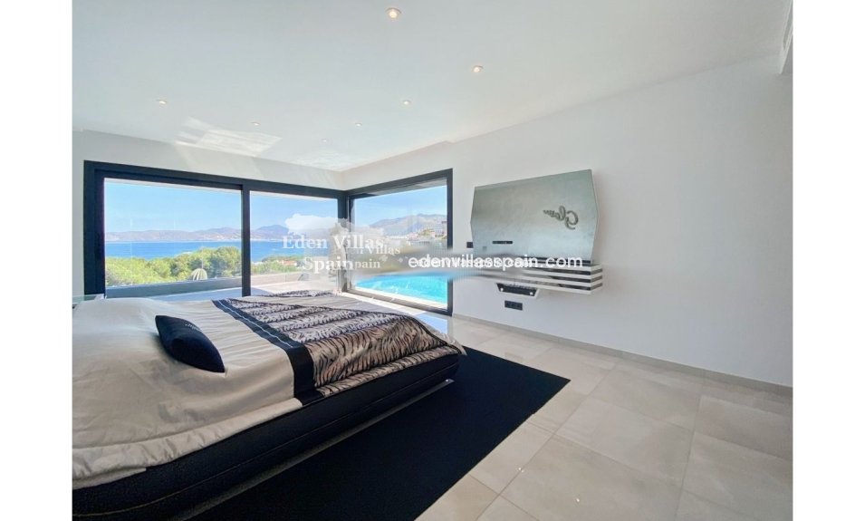 Segunda Mano - Villa costera - Grifeu