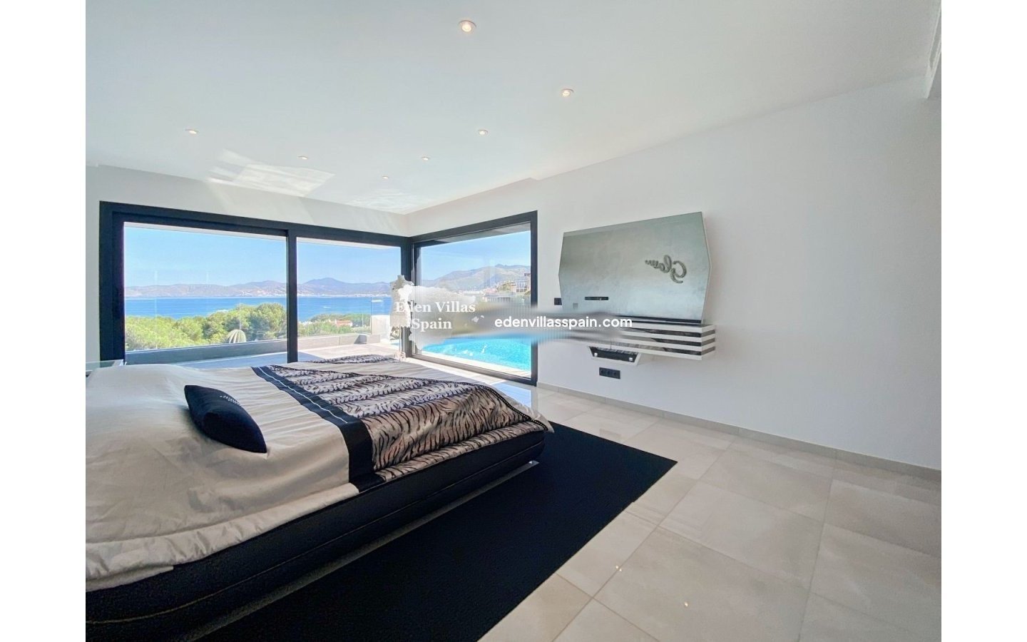 Segunda Mano - Villa costera - Grifeu