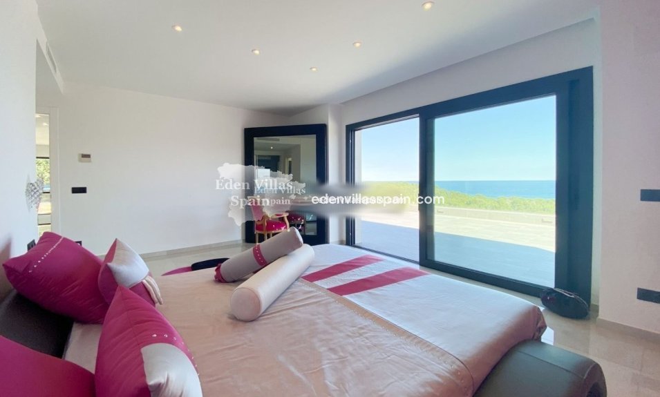 Segunda Mano - Villa costera - Grifeu