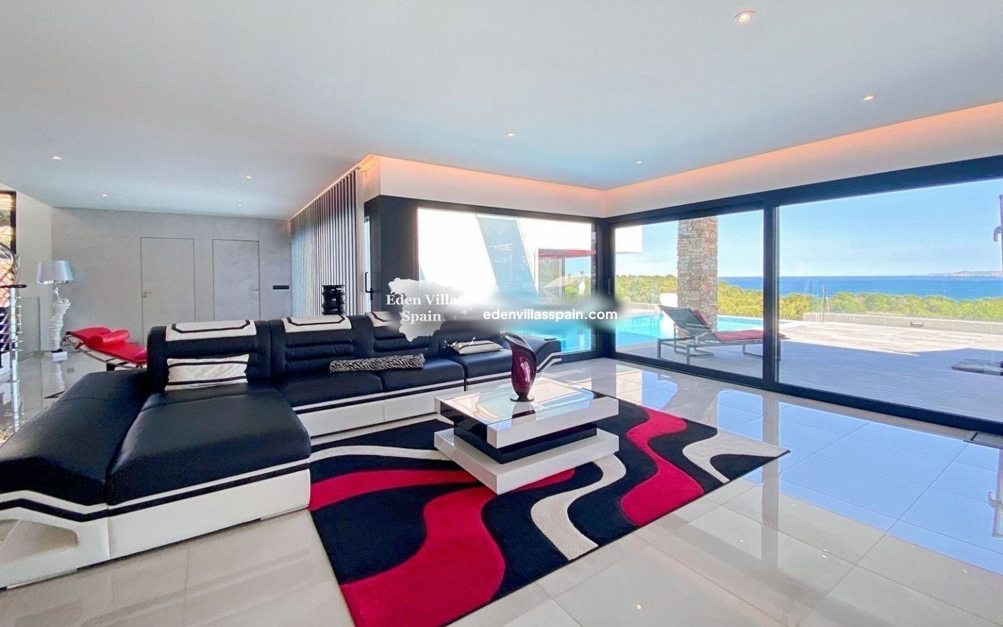 Segunda Mano - Villa costera - Grifeu