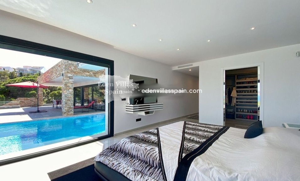 Segunda Mano - Villa costera - Grifeu