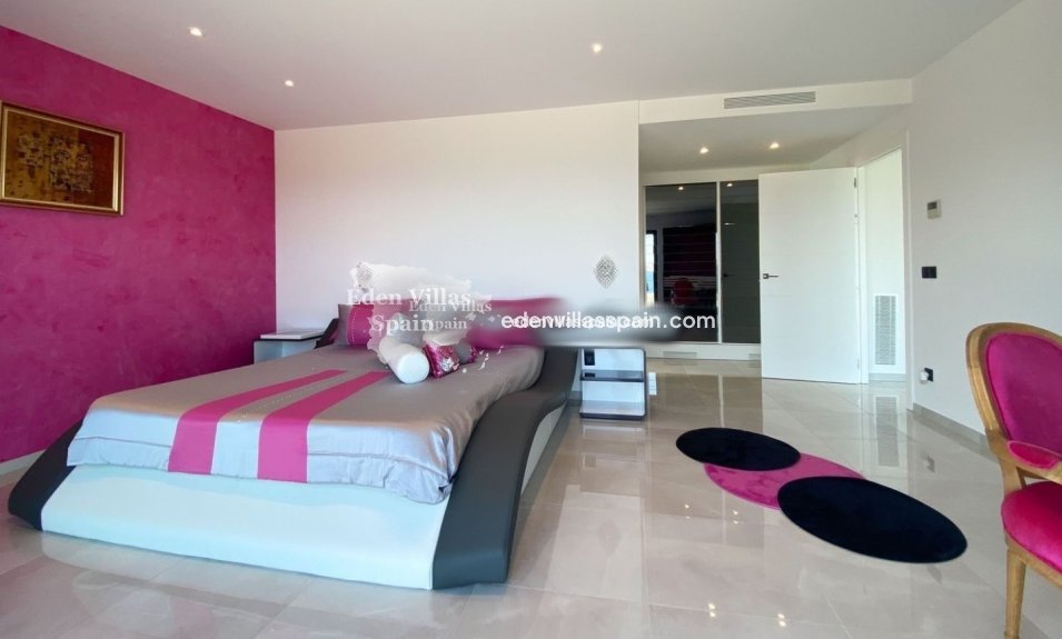 Segunda Mano - Villa costera - Grifeu