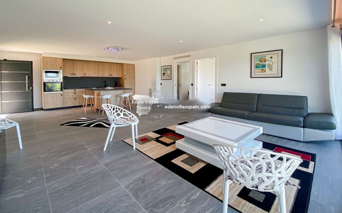 Segunda Mano - Villa costera - Grifeu