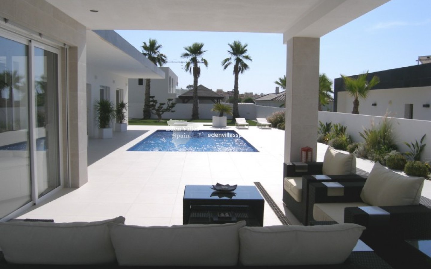 Segunda Mano - Villa costera - La Marina