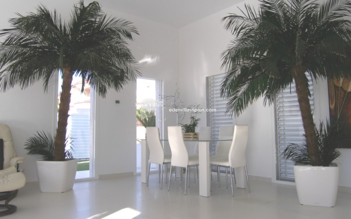 Segunda Mano - Villa costera - La Marina